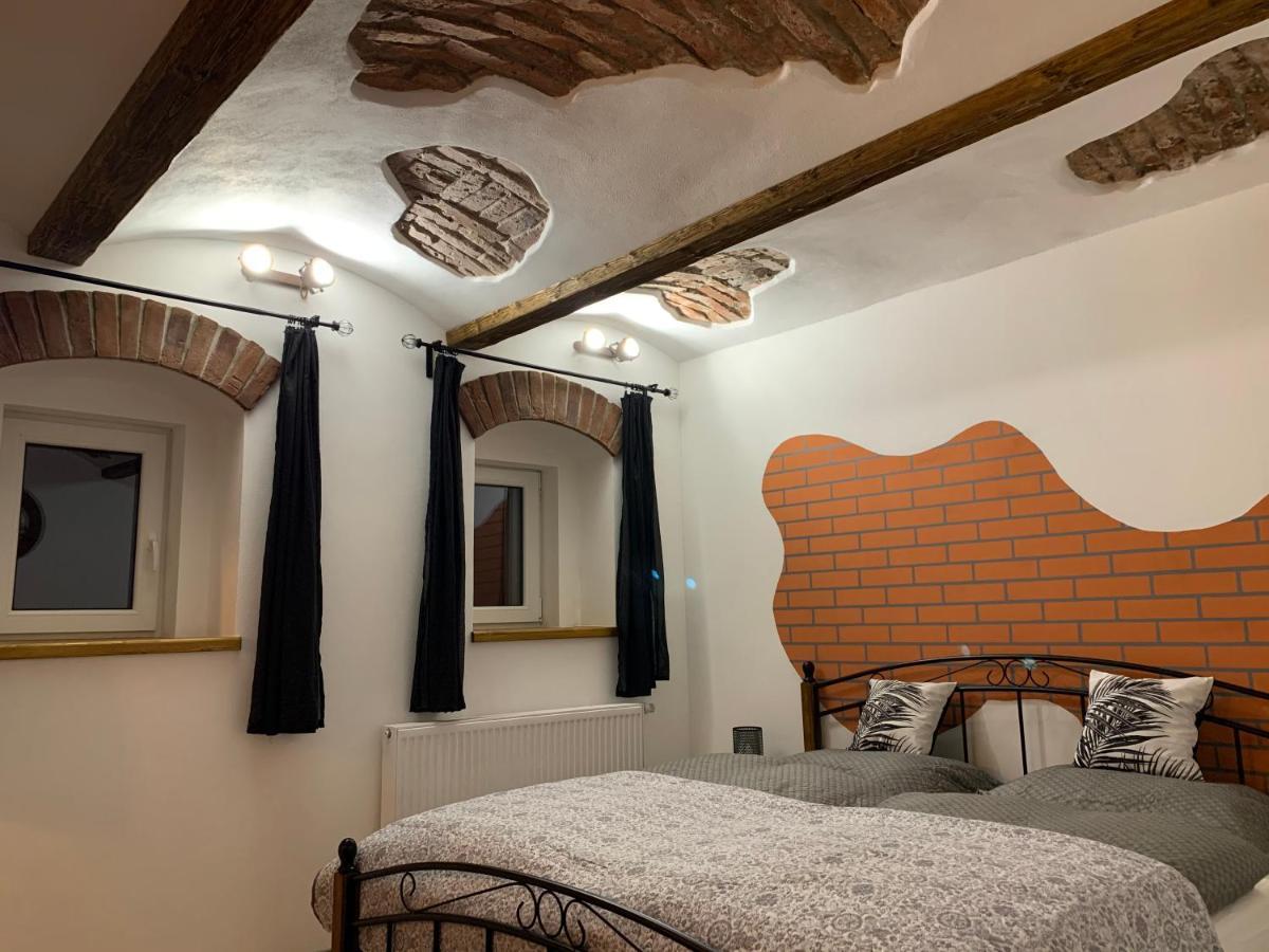 Apartmany Pod Kloboukem Яхимов Экстерьер фото
